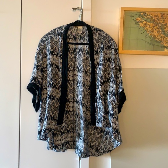 Blue Aztec Kimono - Picture 1 of 2